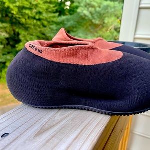 Authentic yeezy knit runner